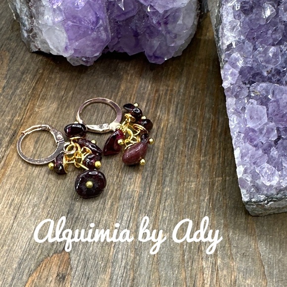 Garnet confetti gold chandelier dangle earrings/ protection stone for Scorpio - Picture 1 of 5